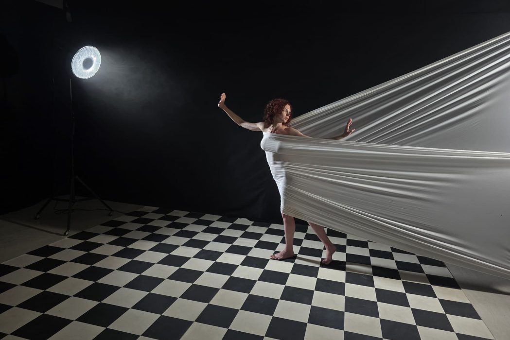 סוזנה הרהורצק - עירום (6)