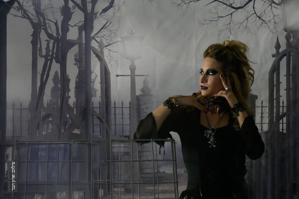 פורטרט גותי (6)