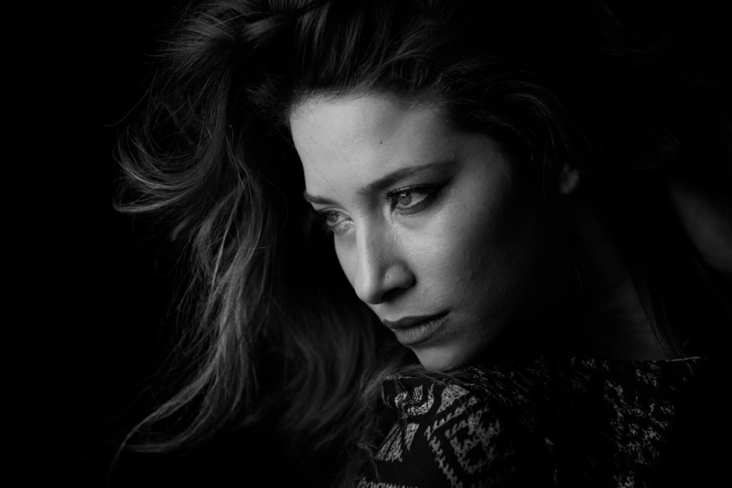 פורטרטים (12) דינה תומר